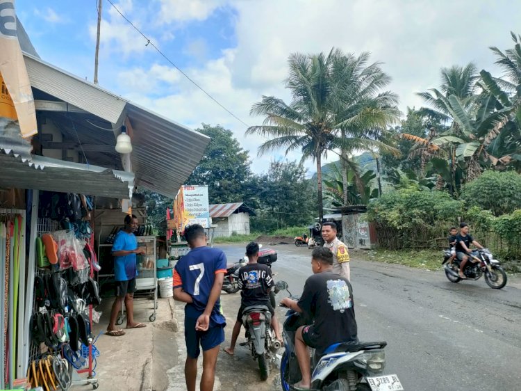 Bhabinkamtibmas Pol subsektor Mego Sambang Warga Desa Binaan Wujudkan Kemitraan