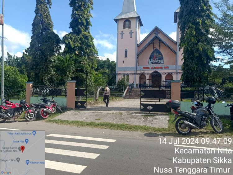 Patroli Keamanan di Gereja St. Mikhael Nita: Kapolres Sikka Memastikan Kondusifitas Ibadah