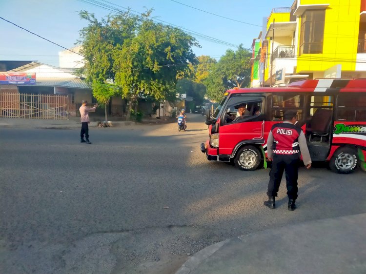 POLRES SIKKA LAKSANAKAN STRONG POINT RUTIN WUJUD PELAYAN KEPADA MASYARAKAT