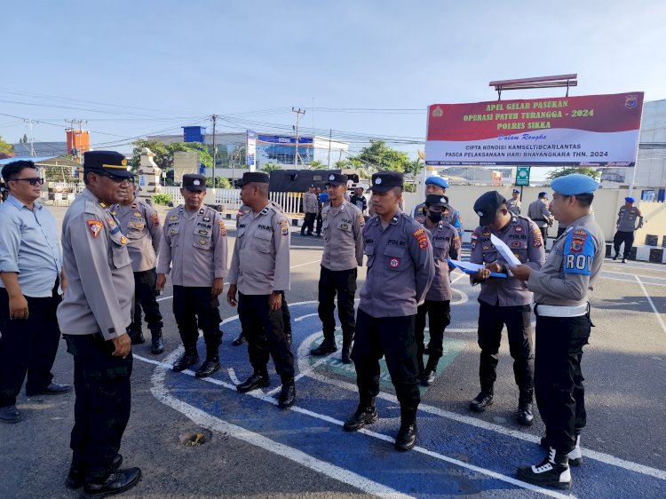 Polres Sikka Gelar Apel Fungsi Personil oleh Masing-Masing Kasatker dengan Pengecekan oleh Provos