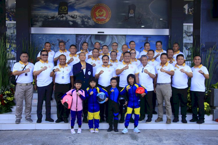 Polri Gelar Kejuaraan Internasional Open Indoor Skydiving Kapolri Cup 2024