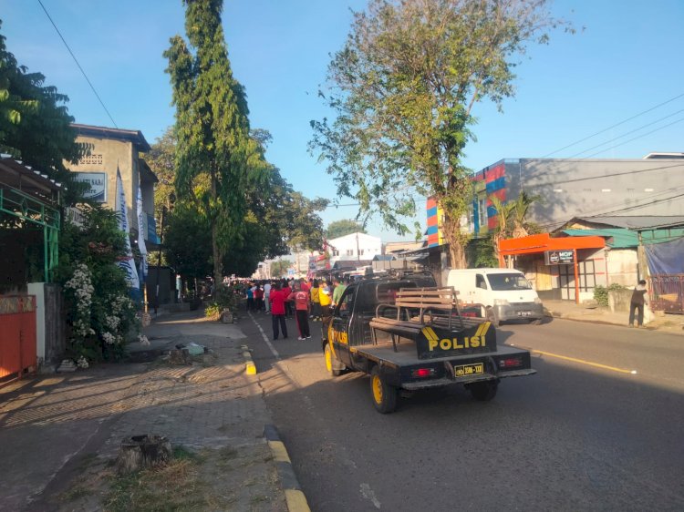 Pengamanan Jalan Sehat Meriahkan HUT Koperasi Nasional ke-77 di Maumere