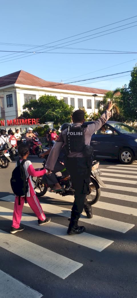 KEGIATAN RUTIN PATROLI STRONG POINT PAGI DAN PENGATURAN LALU LINTAS OLEH UNIT TURJAWALI SAT.  SAMAPTA POLRES SIKKA