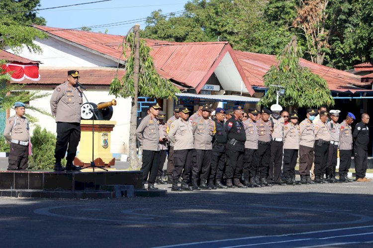 Kapolres Sikka Pimpin Apel Persiapan Tactical Floor Game untuk Pengamanan Pilkada 2024