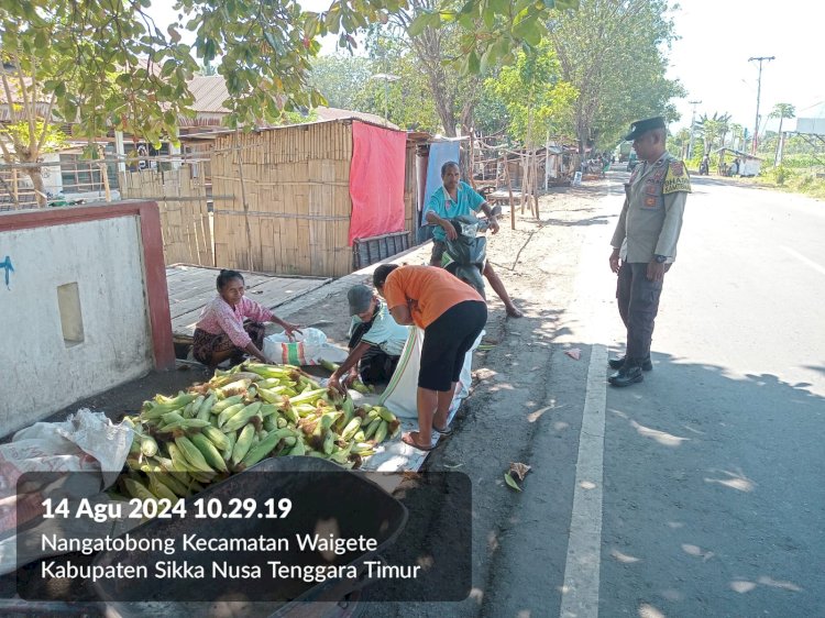 POLSEK WAIGETE RUTIN MELAKSANAKAN PATROLI DAN SAMBANG