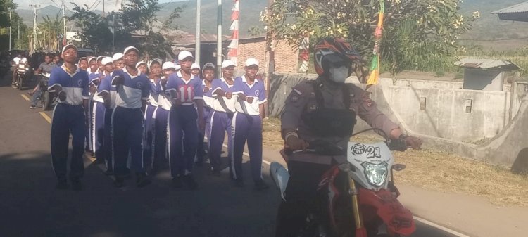 PAM LOMBA GERAK JALAN TINGKAT SD, SLTP DALAM RANGKA MEMERIAHKAN HUT PROKLAMASI KEMERDEKAAN RI KE-79 TAHUN 2024 TINGKAT KEC. WAIGETE