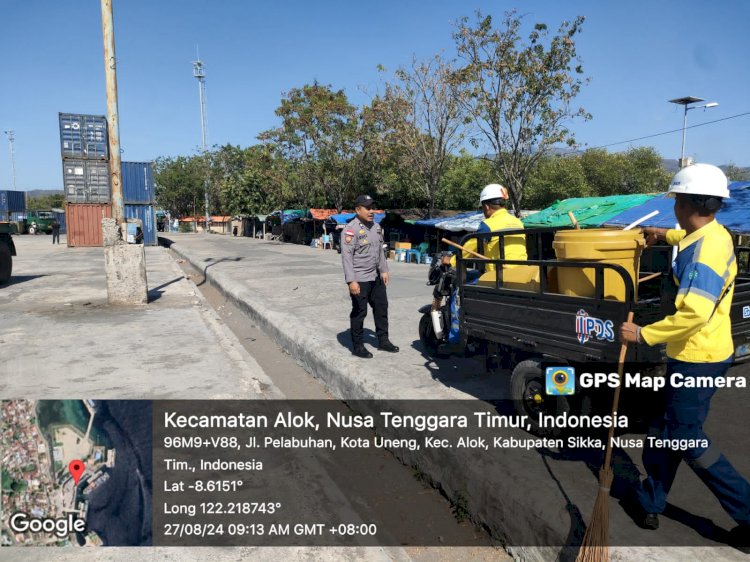 PATROLI RUTIN PIKET POSPOL KPPP LAUT POLSEK ALOK POLRES SIKKA  JAGA KEAMANAN  AREAL PELABUHAN MENJELANG PEMILUKADA SERENTAK