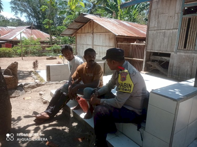 Gelar Patroli dan Sambang : Bhabinkamtibmas Desa Dobo Tingkatkan Keamanan