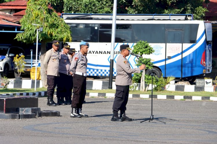 Wakapolres Sikka Pimpin Apel Jam Pimpinan, Tegaskan Pentingnya Disiplin dan Larangan Judi Online