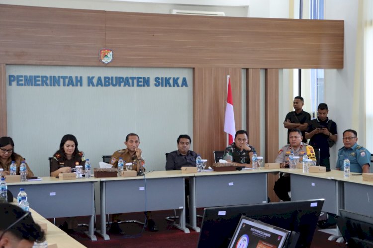 RAPAT KOORDINASI PEMERINTAH KAB. SIKKA DENGAN STAKEHOLDER TINGKAT KAB. SIKKA