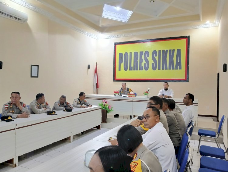 Polres Sikka Gelar Anev Mingguan, Evaluasi dan Tingkatkan Efektivitas Kinerja