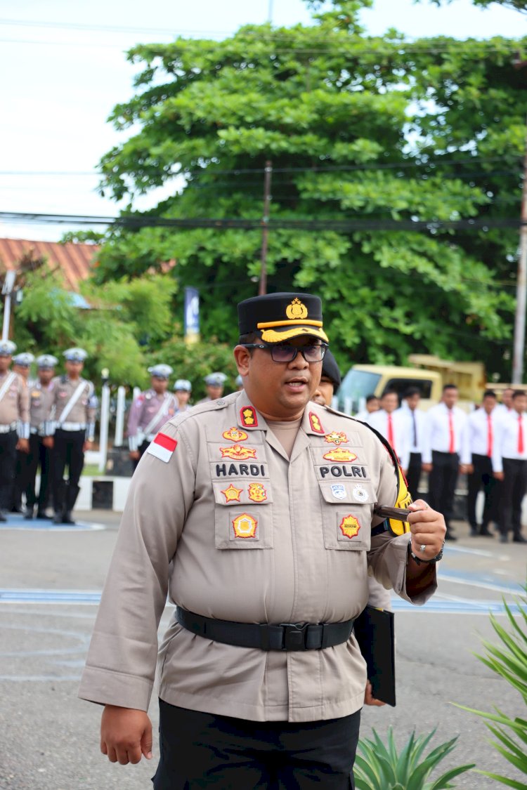 43 Personel Polres Sikka Naik Pangkat: Awal Tahun Baru Penuh Makna dan Tanggung Jawab