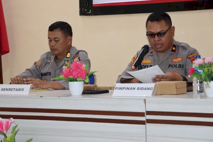 Wakapolres Sikka Pimpin Sidang Pembinaan Perkawinan BP4R 2024, Wujudkan Keluarga Polri yang Harmonis