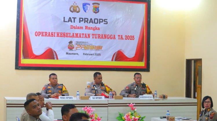 Kapolres Sikka Pimpin Latihan Pra Operasi Keselamatan Turangga 2025