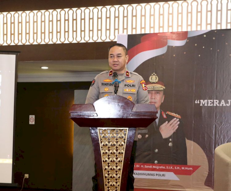 Dialog Penguatan Internal Polri: Merajut Kebhinnekaan dan Meneguhkan Nilai Kebangsaan Menuju Indonesia Emas 2045