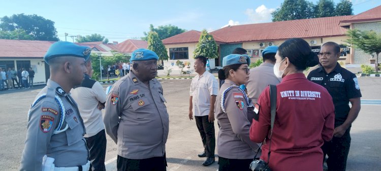 Tingkatkan Kedisiplinan dan Kinerja Personel Polres Sikka Gelar Apel Fungsi