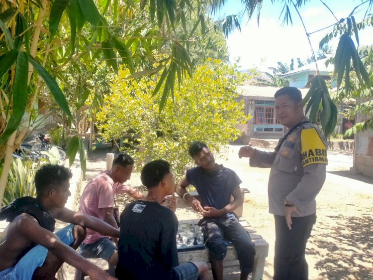 Dekat dengan Warga, Bhabinkamtibmas Nangameting Gencar Patroli untuk Cegah Kriminalitas dan Premanisme
