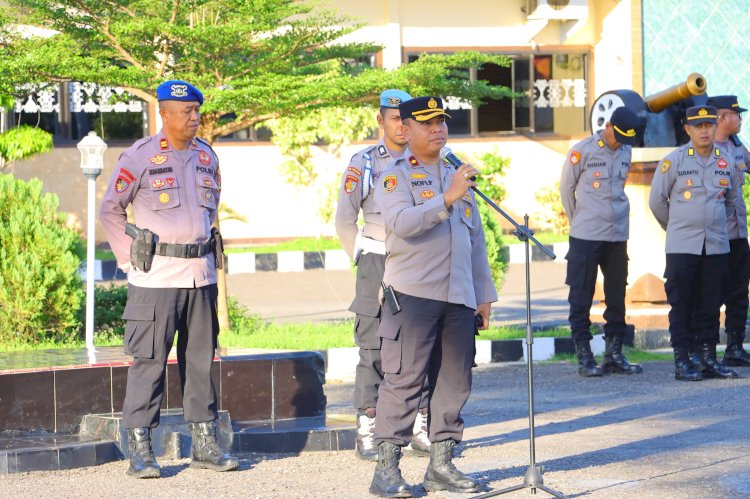 Disiplin Jadi Sorotan, Wakapolres Sikka Ingatkan Anggota Soal Kehadiran dan Etika Parkir