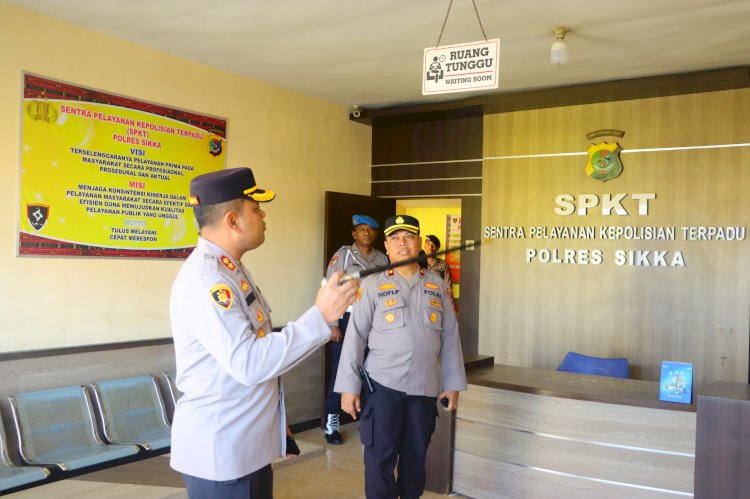 Pastikan Kesiapan Personel dan Fasilitas, Kapolres Sikka Tinjau SPKT Polres Sikka