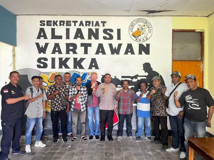 Kapolres Sikka Perkuat Sinergi Dengan Aliansi Wartawan Sikka ( AWAS )