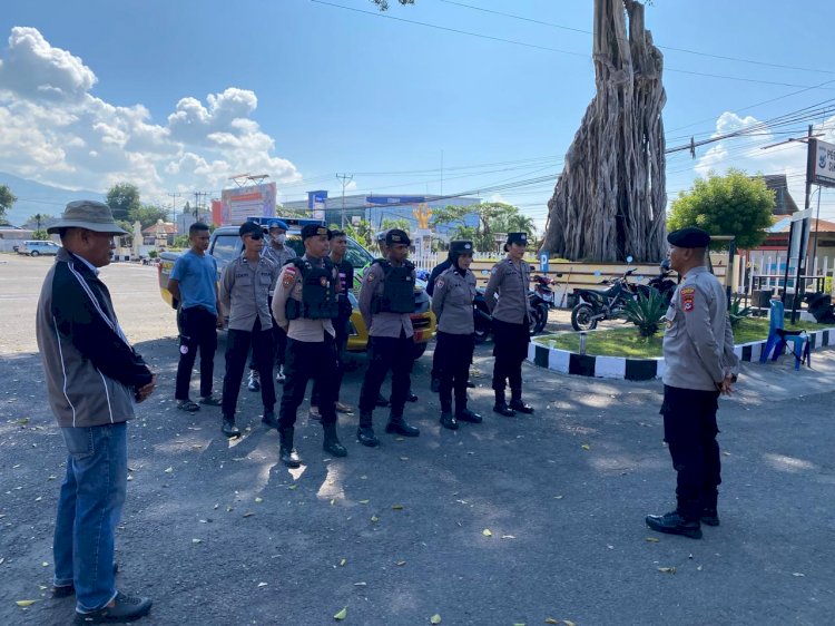 Respons Cepat Polres Sikka! Judi Sabung Ayam Digerebek, Pemuda Pesta Miras Dibubarkan