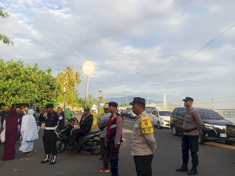 Khidmat dan Aman, Sholat Idul Adha 1446 H di Sikka Warnai Hari Raya dengan Semangat Berkurban