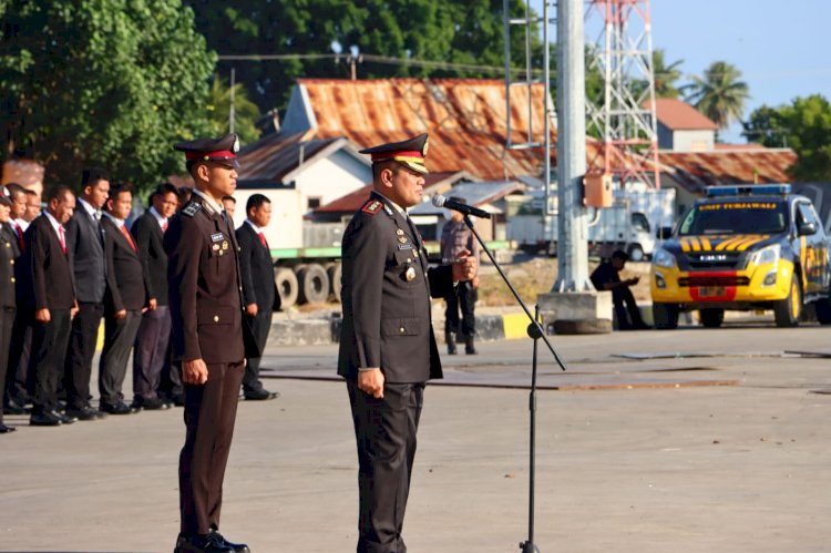Khidmat dan Penuh Hormat, Polres Sikka Gelar Ziarah dan Tabur Bunga Peringati Hari Bhayangkara ke-79