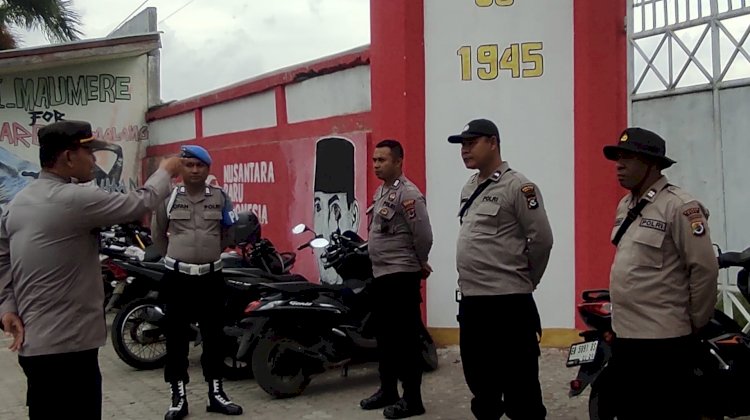 Dukung Sportivitas, Polres Sikka Amankan Laga Sepak Bola Antar Kecamatan di Samador