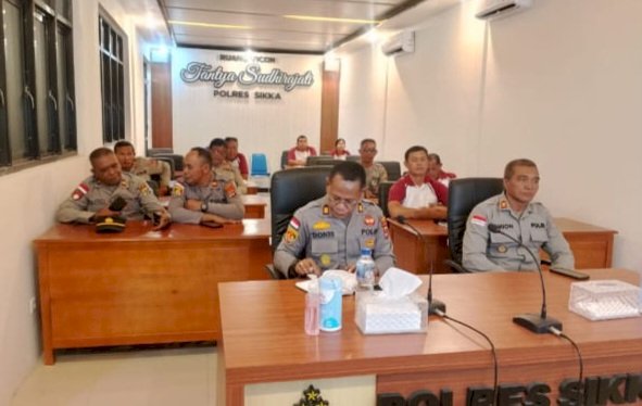 POLRI UNTUK MASYARAKAT : ZOOM MEETING PIMPINAN KAPOSKO PRESISI DENGAN AGENDA ANEV ASTINA
