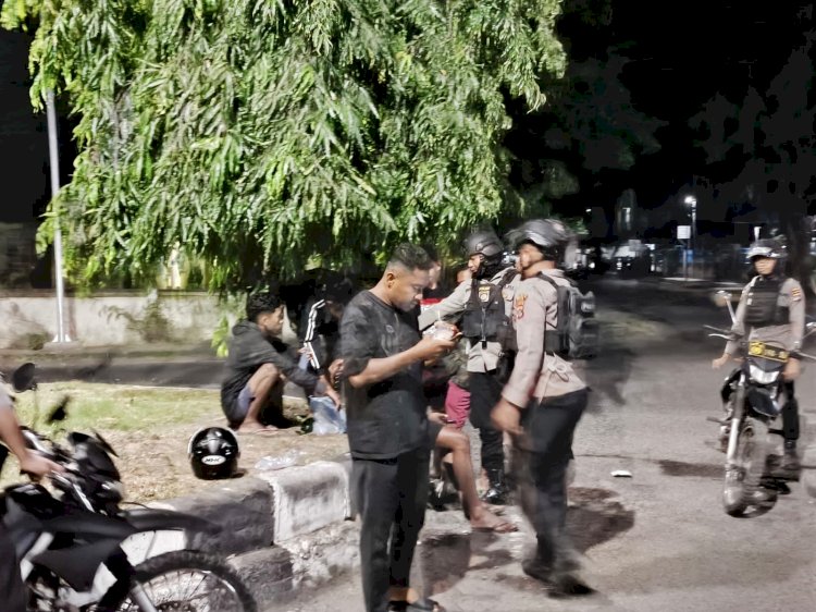 POLRI UNTUK MASYARAKAT : PATROLI PERINTIS PRESISI SAMAPTA POLRI OLEH SAT SAMAPTA POLRES SIKKA