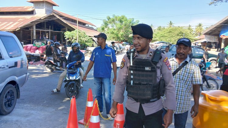 Patroli Kota Presisi Sat Samapta Polres Sikka Sasar Lokasi Padat Aktivitas, Warga Apresiasi Kehadiran Polisi