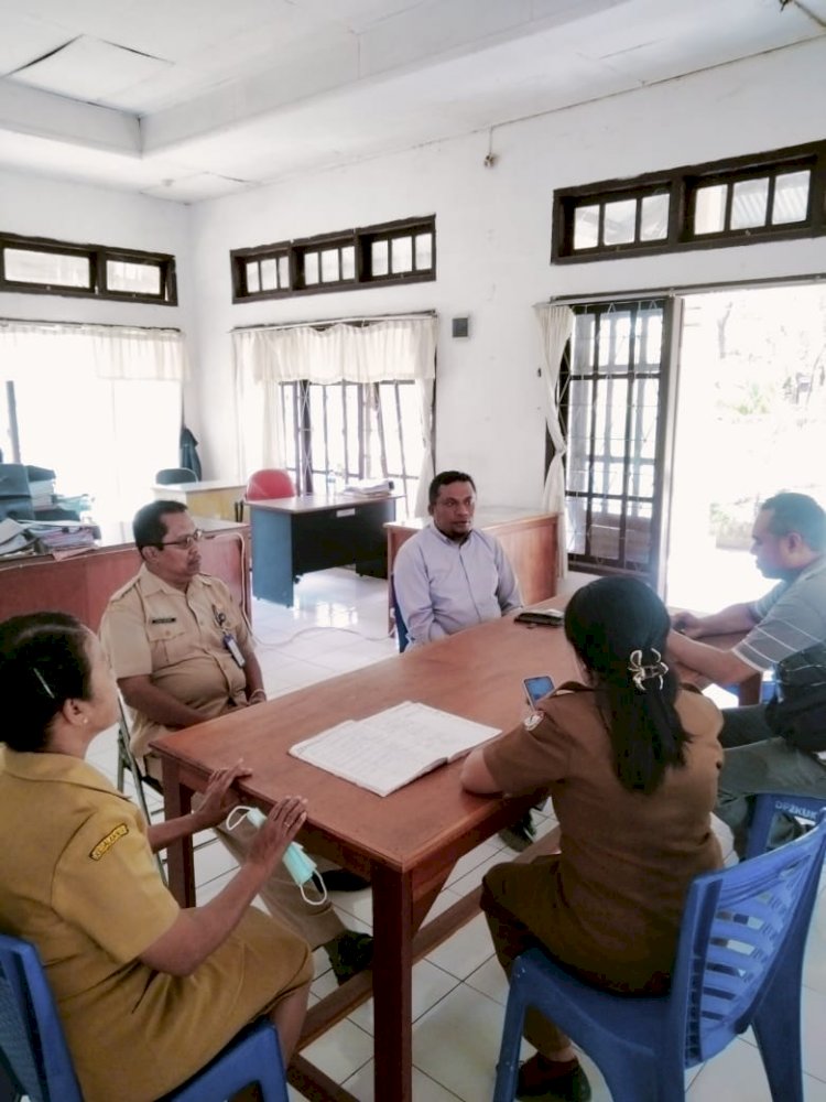 Satuan Intelkam Polres Sikka Laksanakan Koordinasi dan Penggalangan Dengan Kepala Bidang Koperasi Dinas Perindagkop dan UKM Kab.Sikka, Terkait Program Koperasi Merah Putih