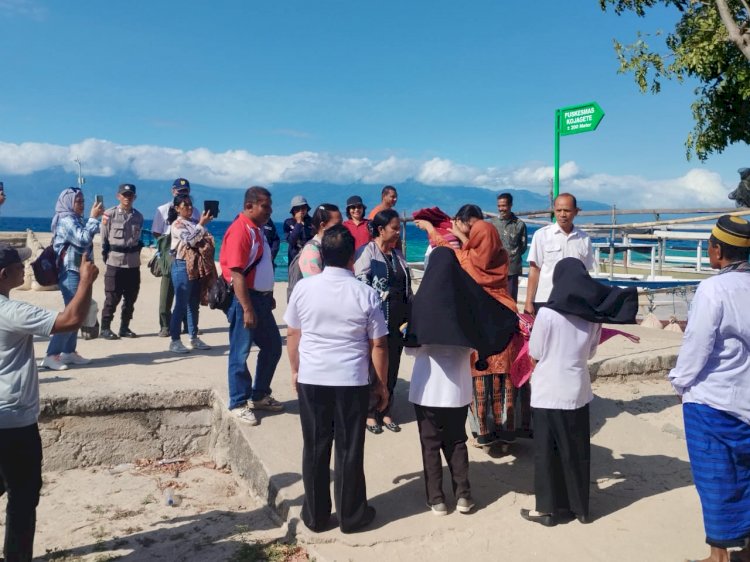 Pengamanan Ketat Warnai Penilaian Kelayakan Pustu Koja Gete oleh Dinkes Provinsi NTT