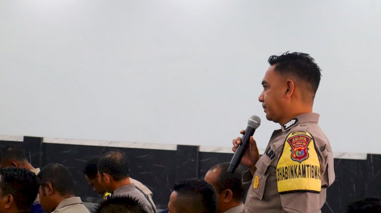 KAPOLRES SIKKA TATAP MUKA BERSAMA BHABINKAMTIBMAS: WUJUDKAN KEPEMIMPINAN YANG DEKAT, MENDENGAR DAN BIJAKSANA