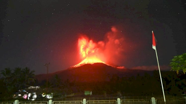 Gunung Lewotobi Laki-Laki Kembali Erupsi Dahsyat