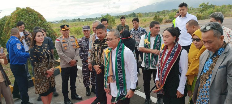 Menko Bidang Pangan RI Dr. (H.C) Zulkifli Hasan Kunjungi Kabupaten Sikka, Didampingi Utusan Khusus Presiden dan Anggota DPR RI
