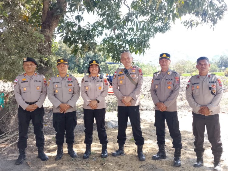 “Dukung Ketahanan Pangan, Polres Sikka Dampingi Polda NTT Tinjau Lahan Jagung”