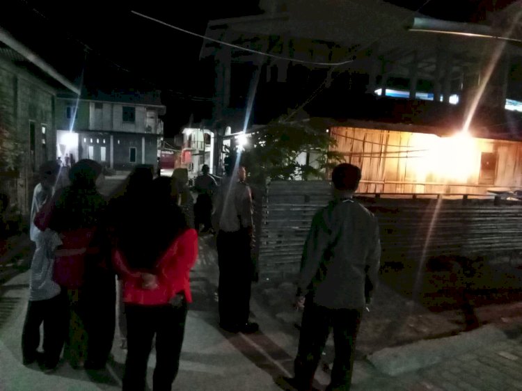 Patroli Kamtibmas di Pemana Sikka : Warga Diminta Taat Larangan Pesta Malam