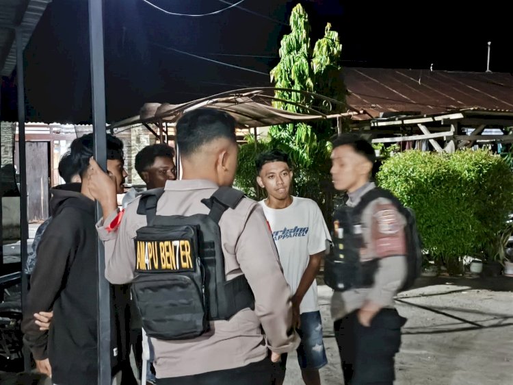 Polres Sikka dan Polsek Jajaran Intensifkan Patroli Cipta Kondisi di Tengah Dinamika Sosial Nasional