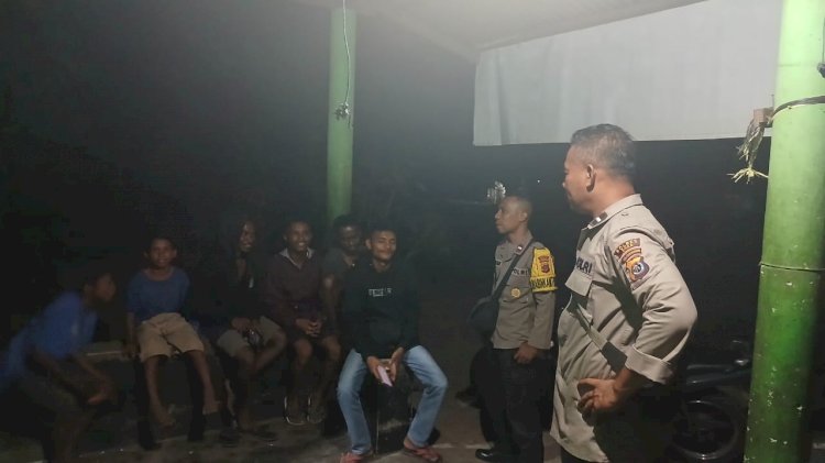 Polsek Waigete Polres Sikka Gelar Patroli Rutin, Warga Dihimbau Aktif Jaga Kamtibmas.