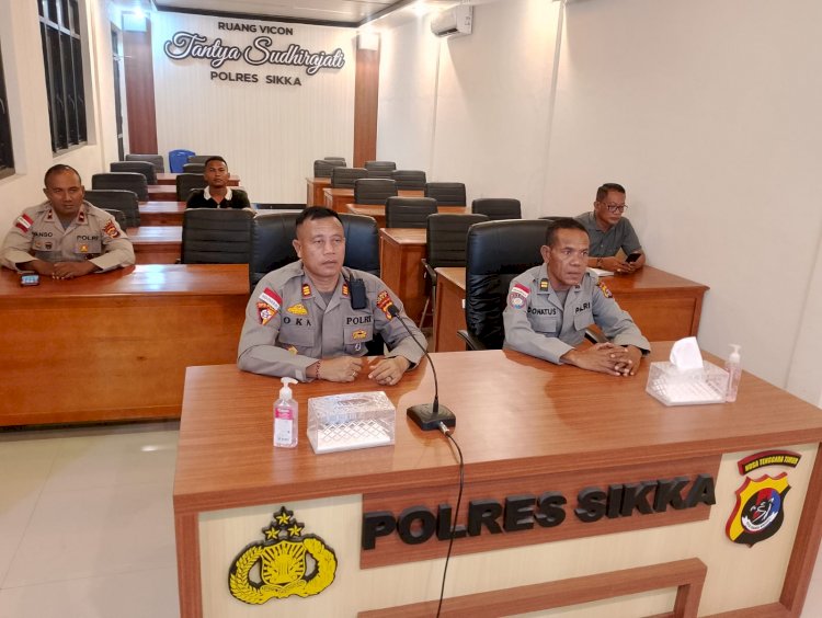 Perkuat Kesiapsiagaan, Polres Sikka Polda NTT Hadiri Zoom Meeting Anev Kamtibmas