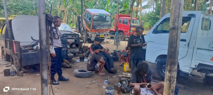 Polres Sikka Polda NTT Jaga Kamtibmas Aman dan Kondusif Lewat Ptroli