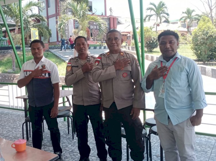 “Ratusan Umat Saksikan Tahbisan 13 Imam Baru, Polsek Nita Polres Sikka Siaga Penuh”