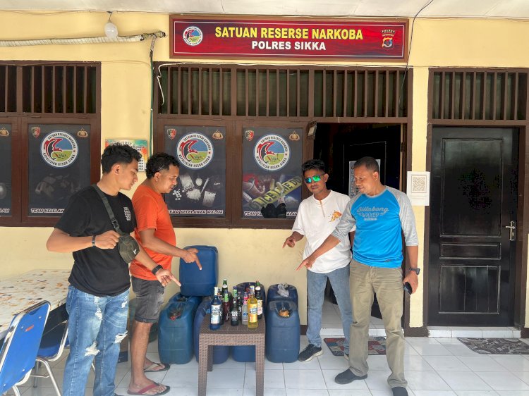 Operasi Tegas Satresnarkoba Polres Sikka Polda NTT: 315 Liter Arak dan Vodka Ilegal Diamankan”