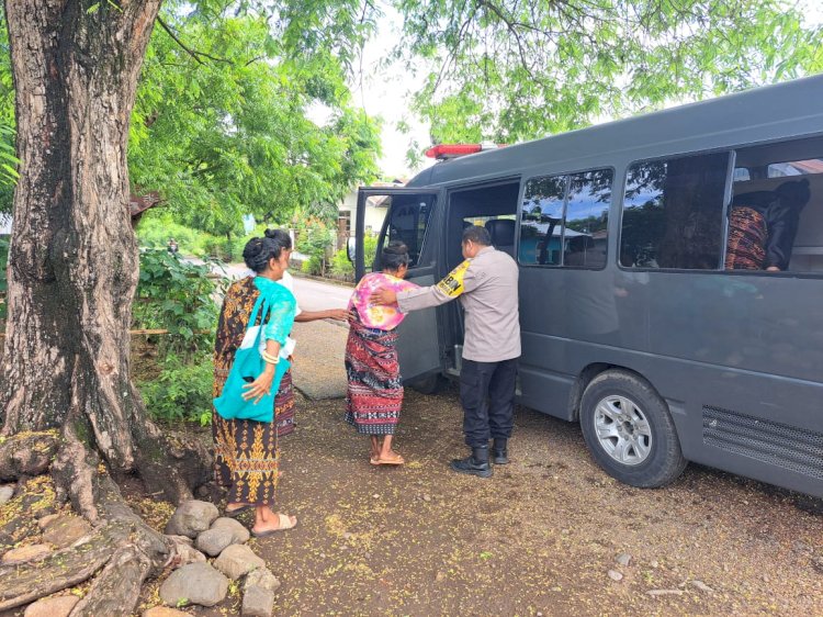 “Polres Sikka Polda NTT Sentuh Mata Hati Rakyat: 5 Petani Tanadueen Difasilitasi Operasi Katarak