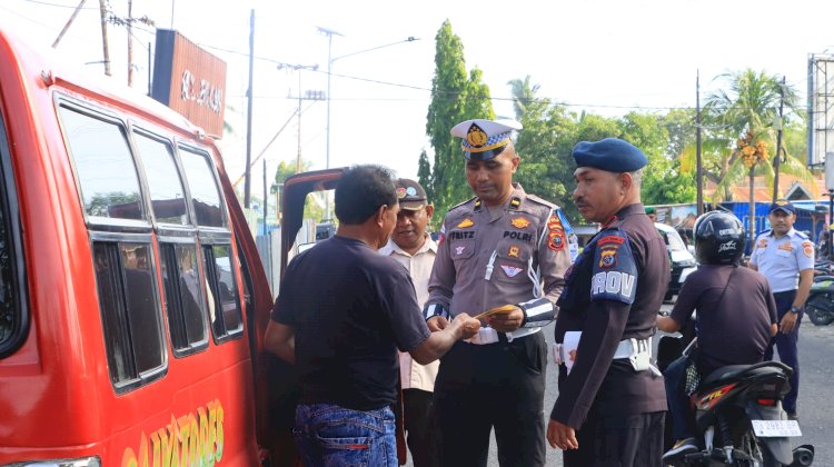Himbauan, Sosialisasi hingga Penindakan, Satlantas Polres Sikka Polda NTT All Out di Operasi Zebra Turangga 2025