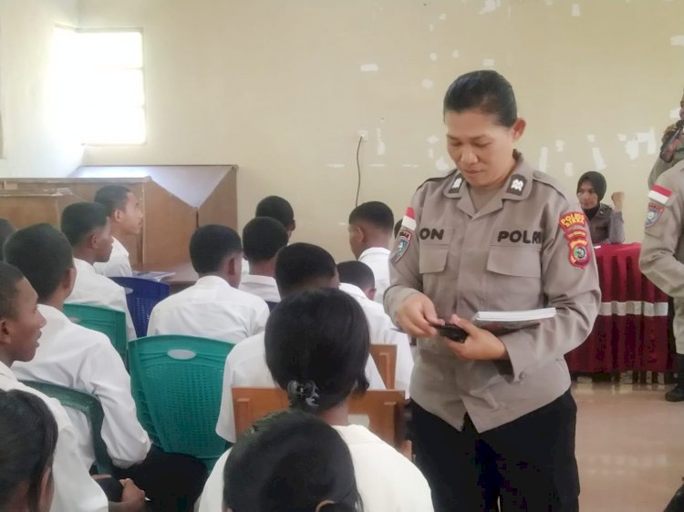 Jaga Masa Depan Generasi Muda, Polres Sikka Polda NTT Sentuh Pelajar SMK 3 Maumere Lewat Himbauan Kamtibmas
