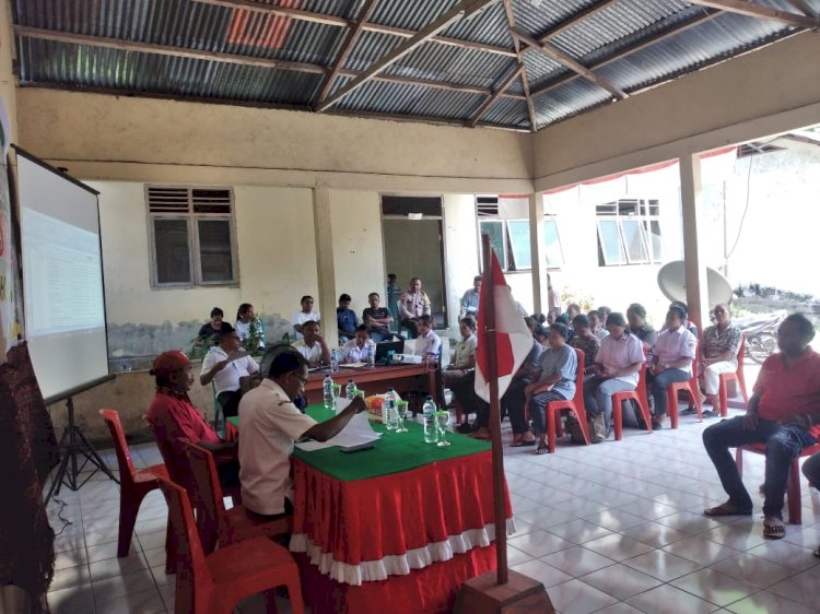 Dari Aula Desa Iligai Sikka, Bhabinkamtibmas Suarakan Pesan Kamtibmas di Tengah Musrenbang RKPDes 2026