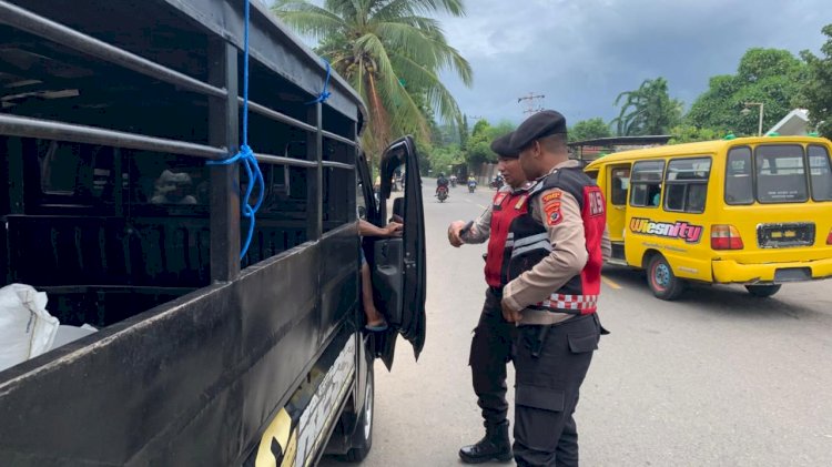 Polres Sikka Polda NTT Hadir di Semua Lini, Keamanan Awal Tahun Terjaga