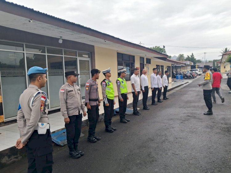 Disiplin dan Siaga, Polres Sikka Polda NTT Awali Piket dengan Apel dan Pengecekan Menyeluruh